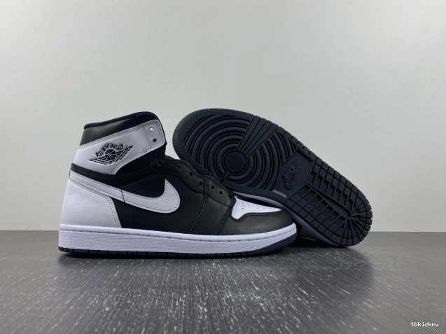 Rep TBkick High OG Reverse 1 Air Jordan DZ5485-010 Panda 0707